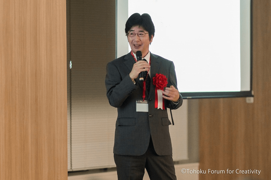井上　邦雄　先生