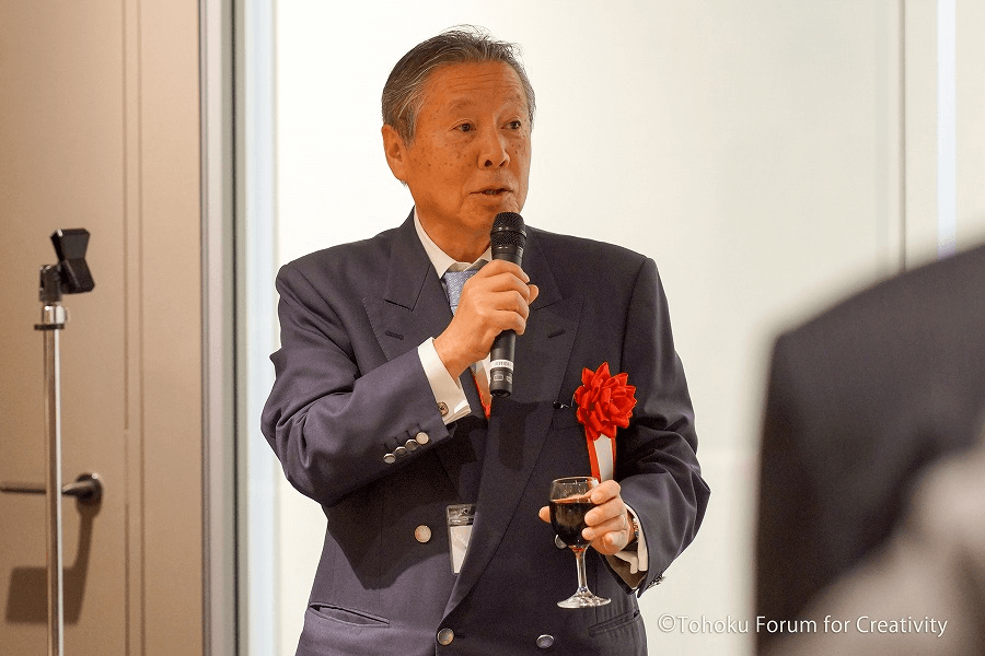 東 哲郎　様子
