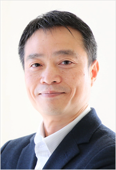 speaker photo